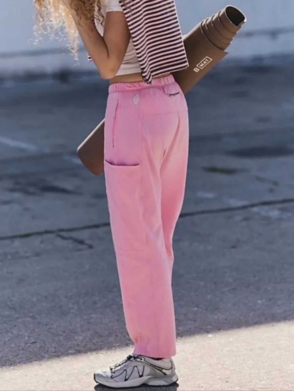 NWT FP Movement Hot Shot Pant. Neon Pink. Medium - Picture 2 of 7